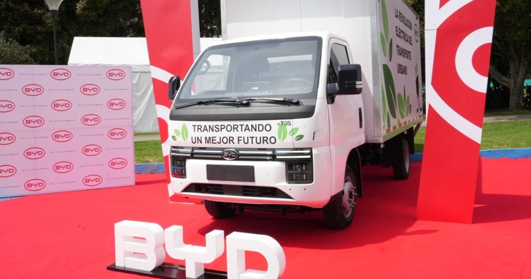 BYD apuesta por electrificación en mercado de vehí