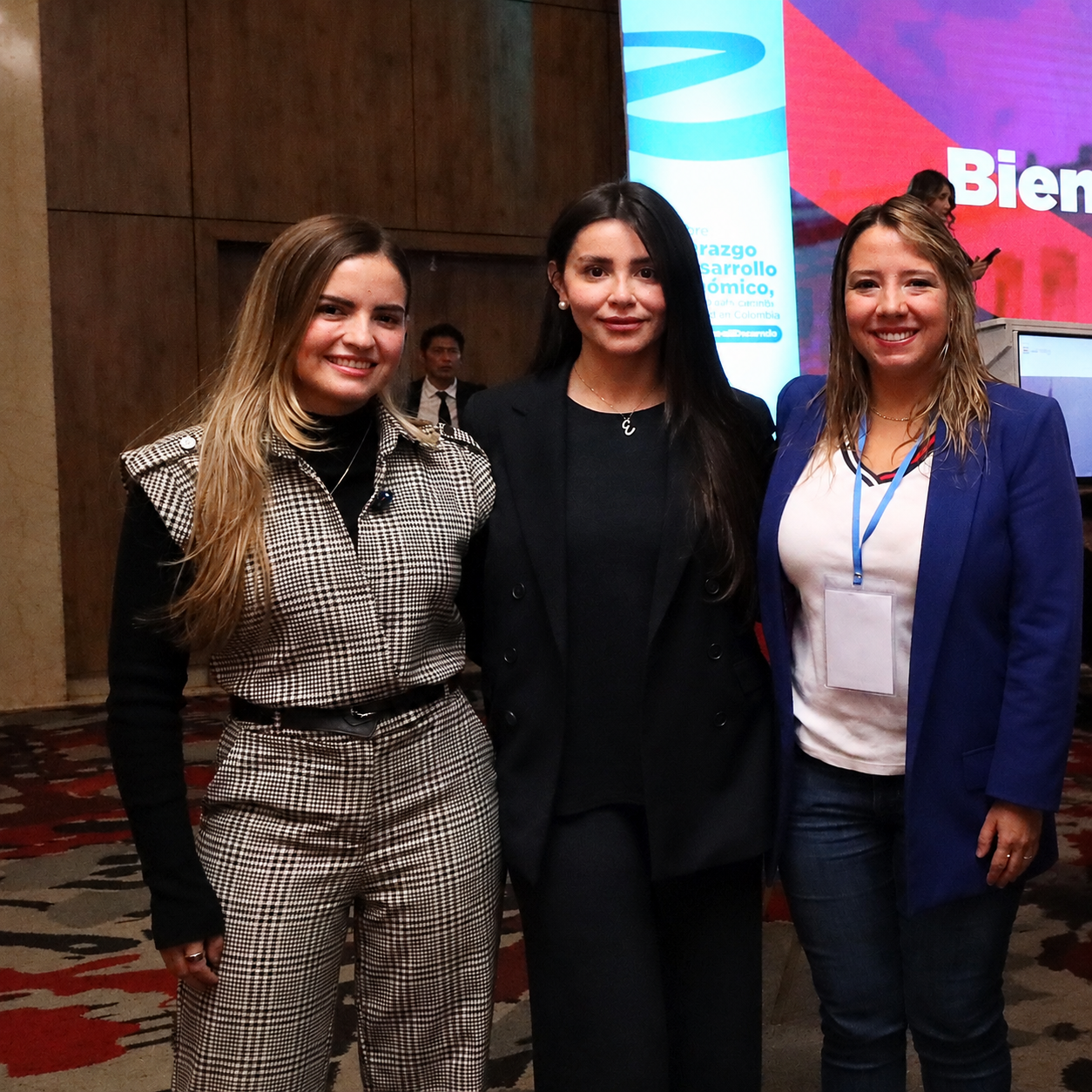 Diana Riveros, representante del Partido de la U, Eimy Suárez y Nataly Vélez de Cambio Radical.
