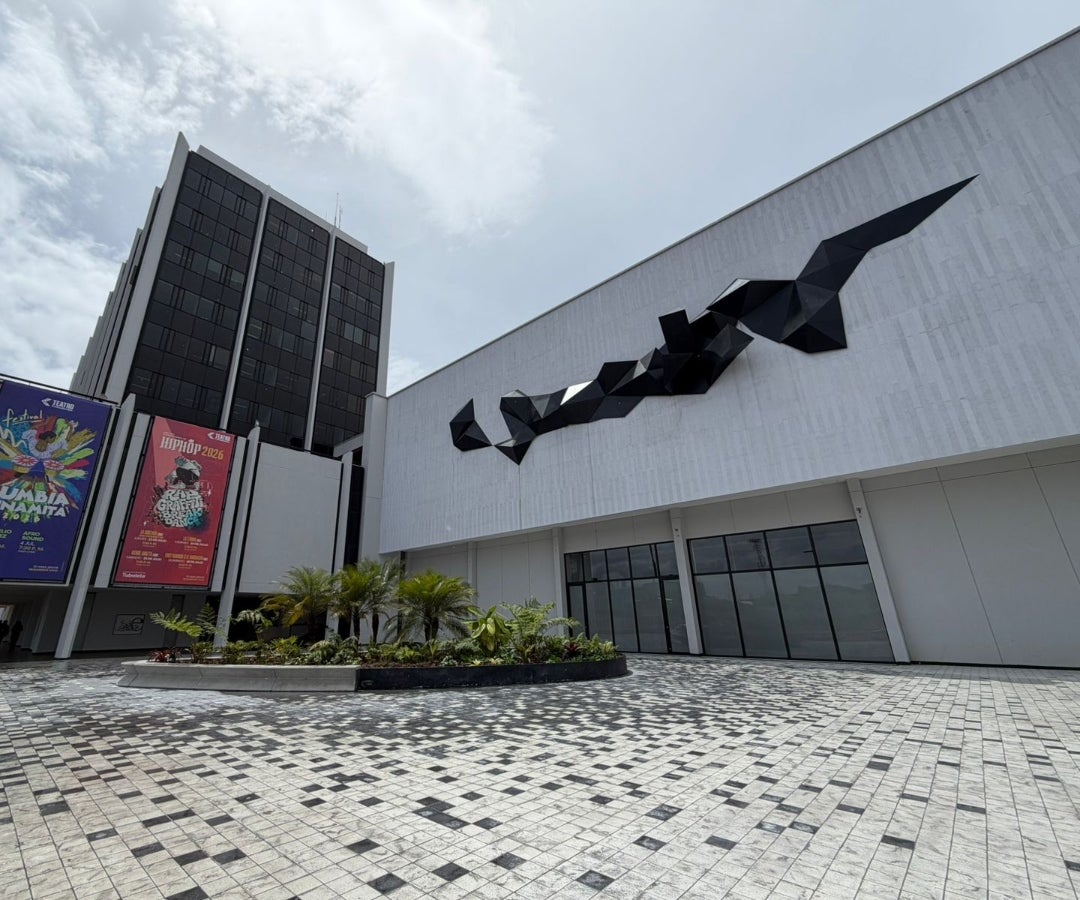 Colsubsidio instala obra del maestro Carlos Rojas