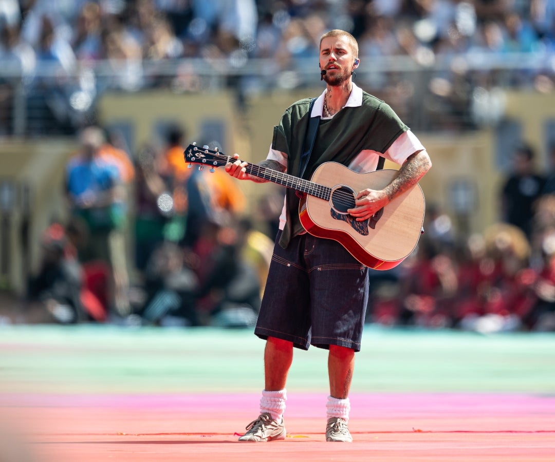 El canadiense Justin Bieber participó en el medio tiempo de la final del Mundial