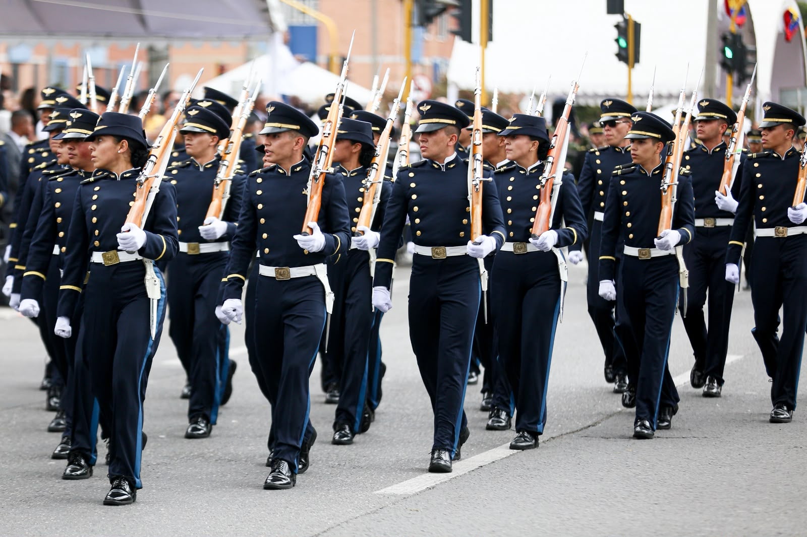 Desfile militar del 20 de julio en Bogotá