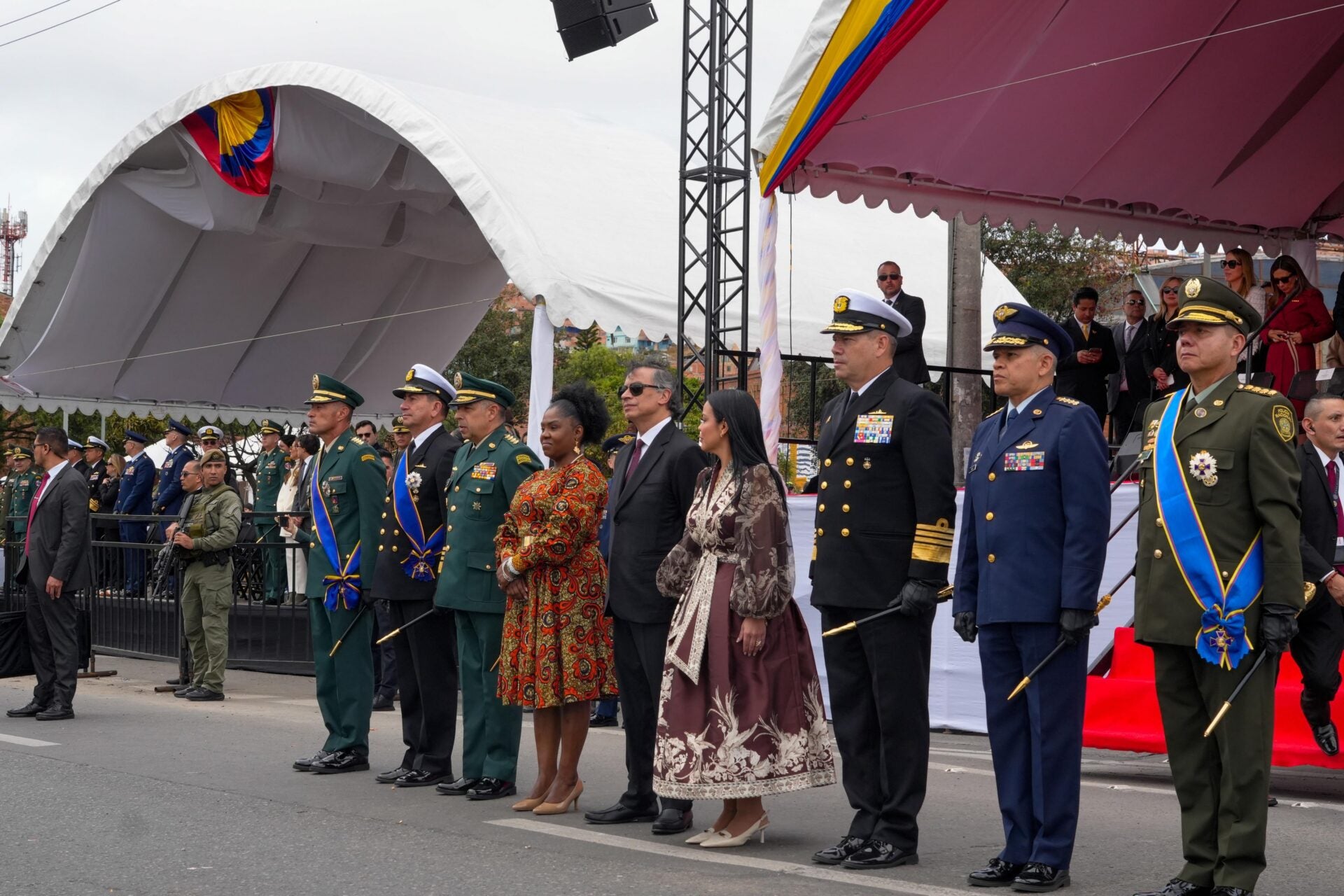Desfile militar del 20 de julio en Bogotá