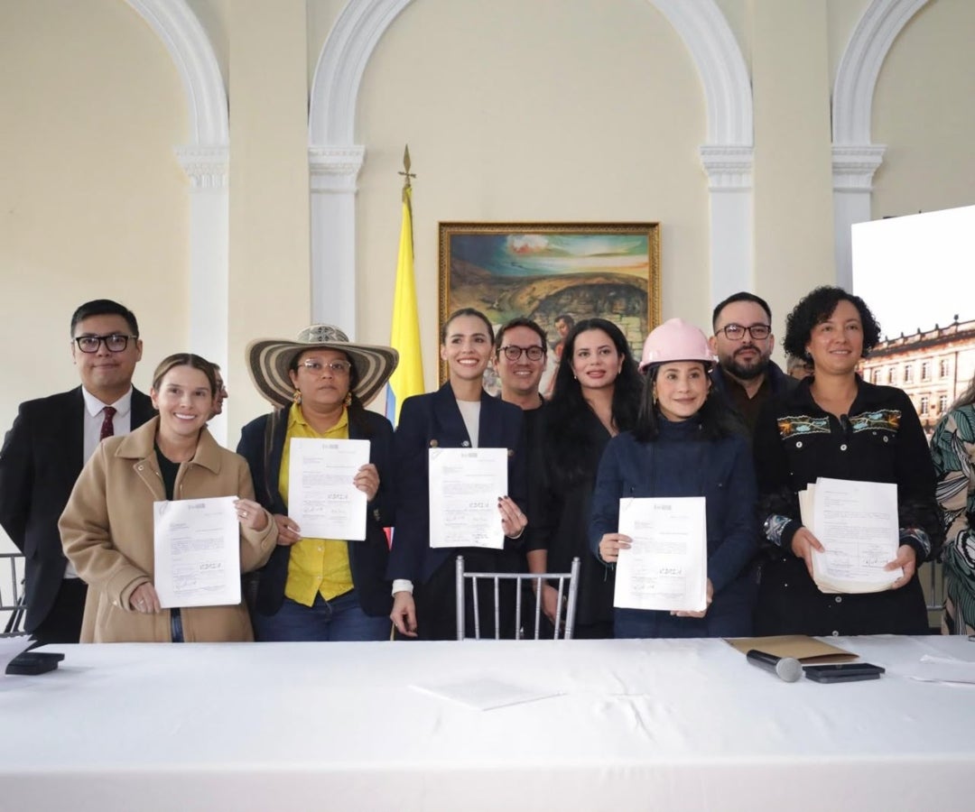 Radicación de ley minera ante el Congreso