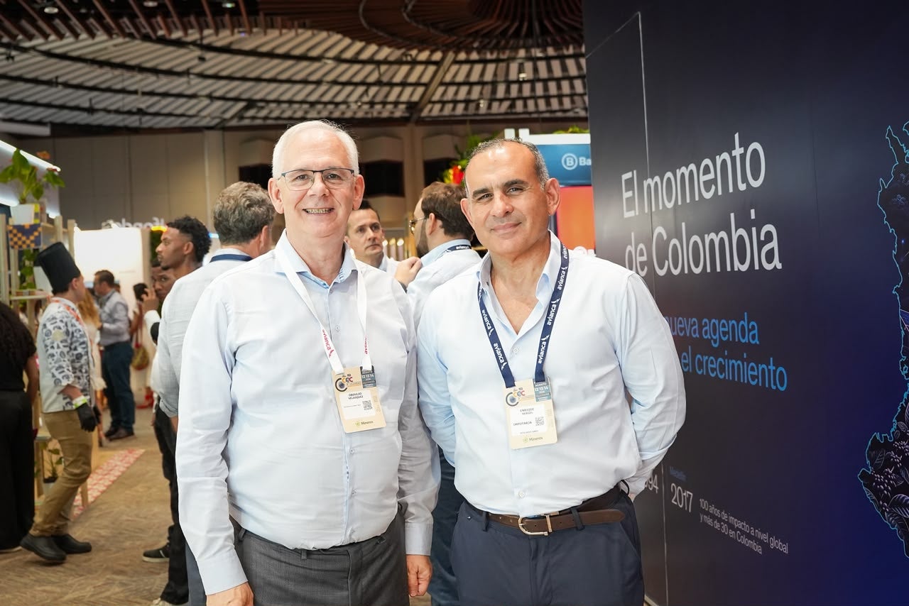 Obdulio Velásquez, director del Inalde de la Universidad de la Sabana; y Enrique Vergel, CEO Impotarja.