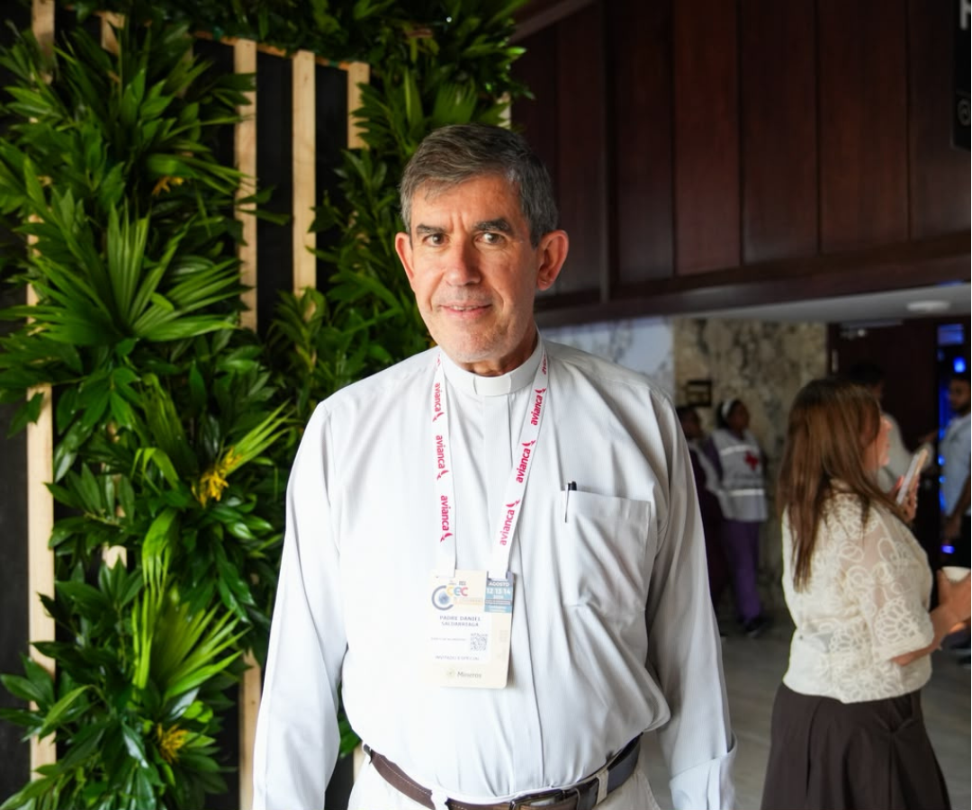 Padre Daniel Sadarriaga, director del Banco de Alimentos de Bogotá, señaló que esta es una de las movilizaciones de donaciones más importantes de los últimos años