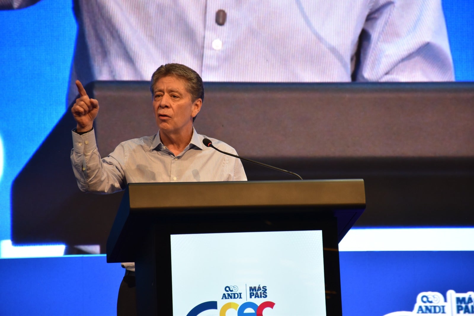 Bruce Mac Master, presidente de la Andi