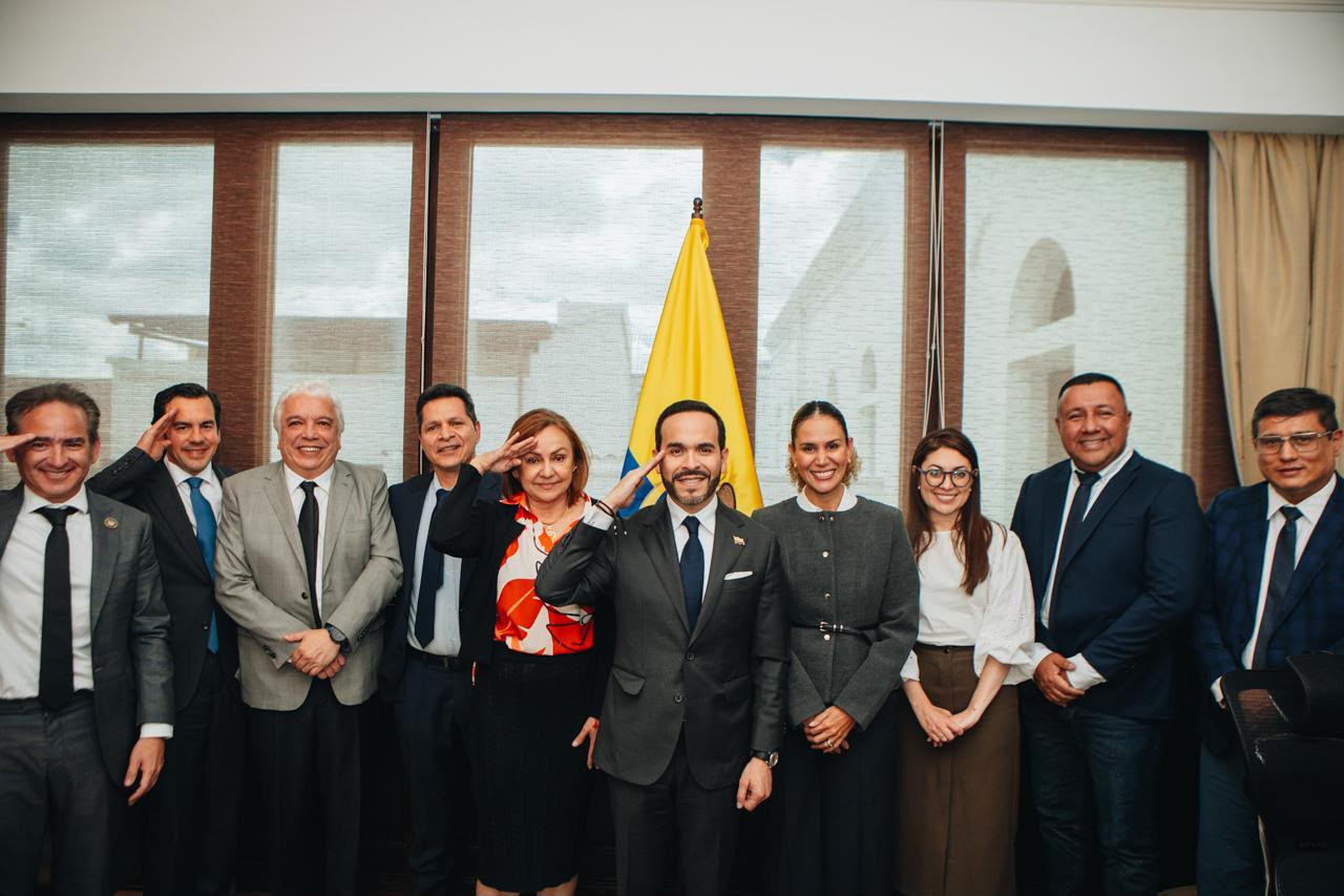 Reunión entre el presidente Abelardo De La Espriella y la Unión Sindical Obrera