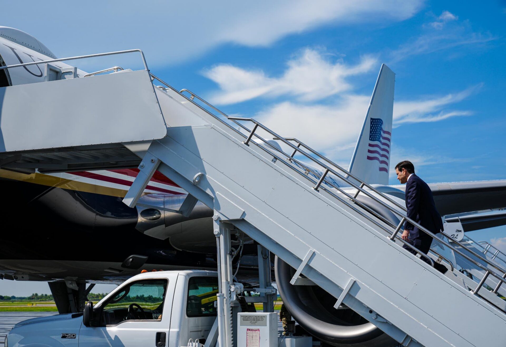 Marco Rubio parte hacia Barranquilla