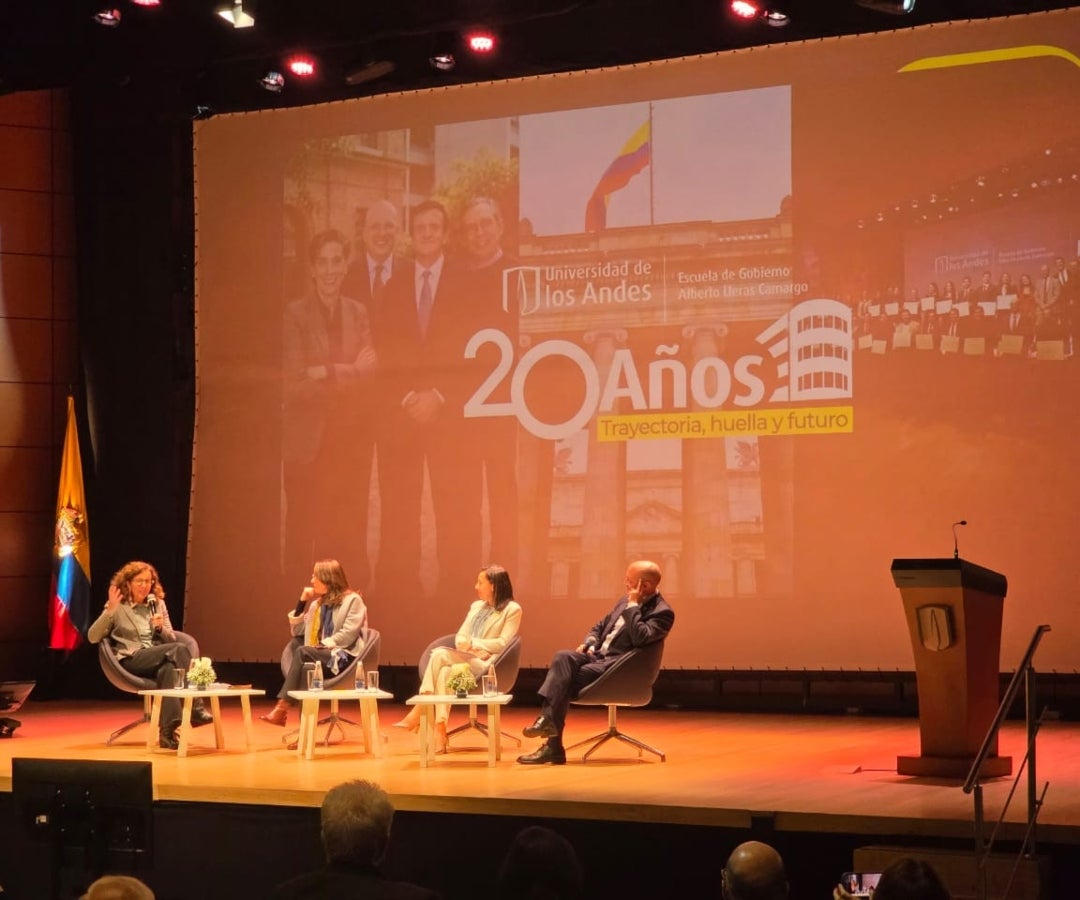 Conmemoración de los 20 años de la Escuela de la de Gobierno de la Universidad de los Andes