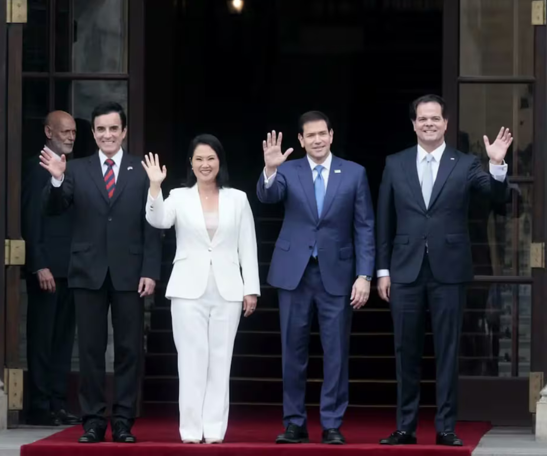 Marco Rubio llegó a Palacio de Gobierno para reunirse con la presidenta Keiko Fujimori