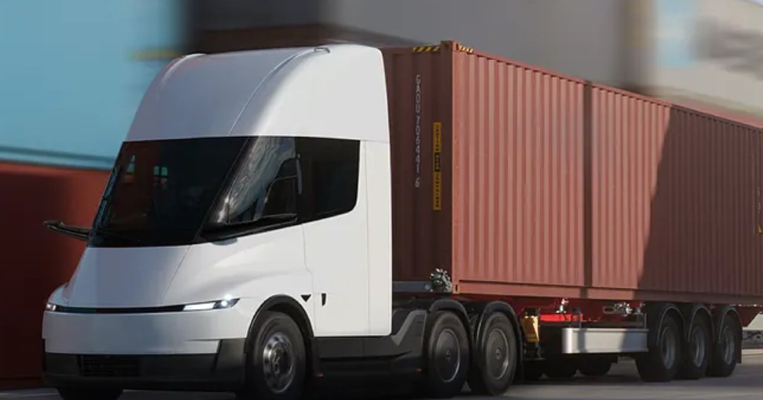 Tesla presenta su primer camión eléctrico en Europa y busca "revolucionar" transporte pesado