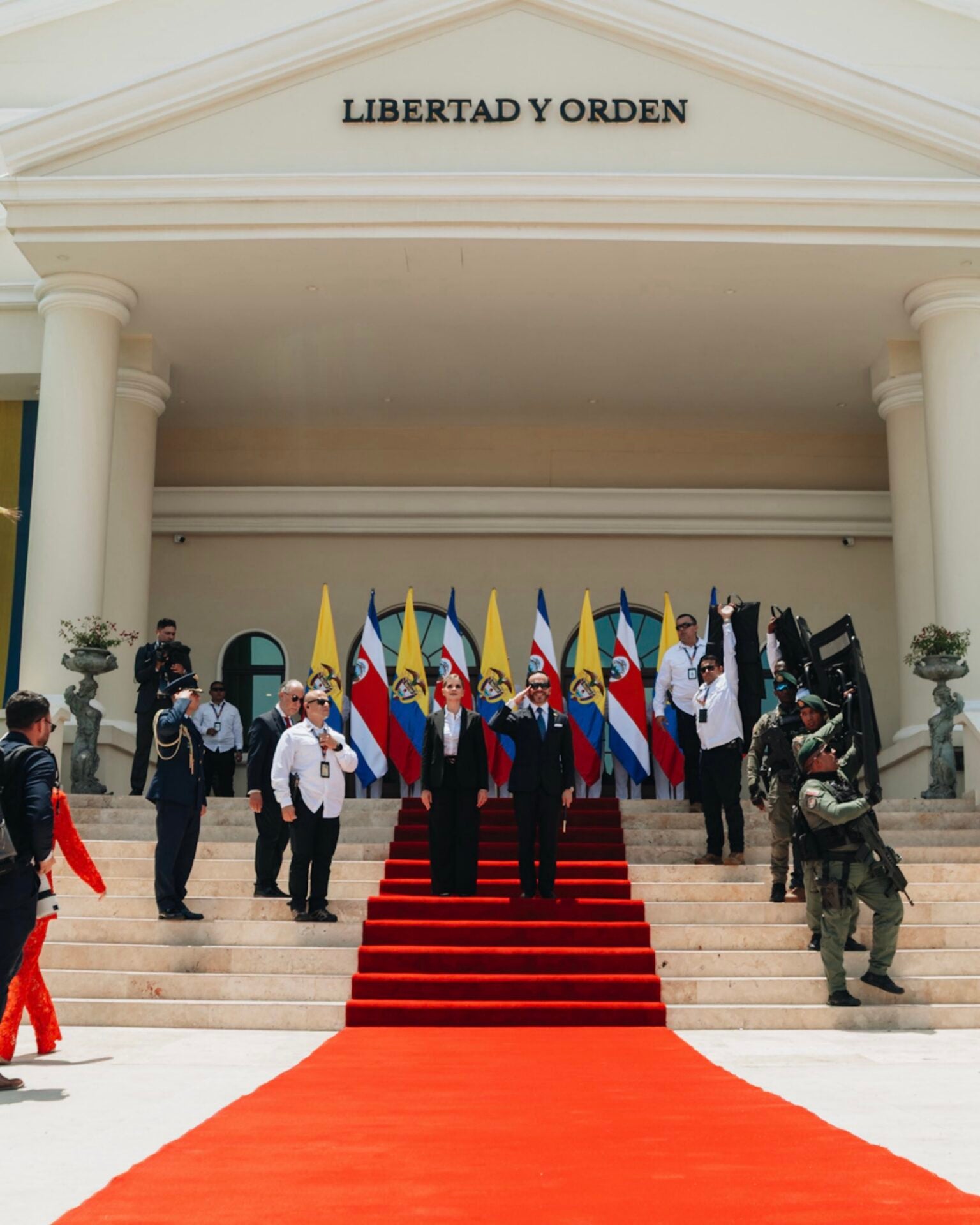 Laura Fernández, presidenta de Costa Rica; y Abelardo de la Espriella, presidente de Colombia
