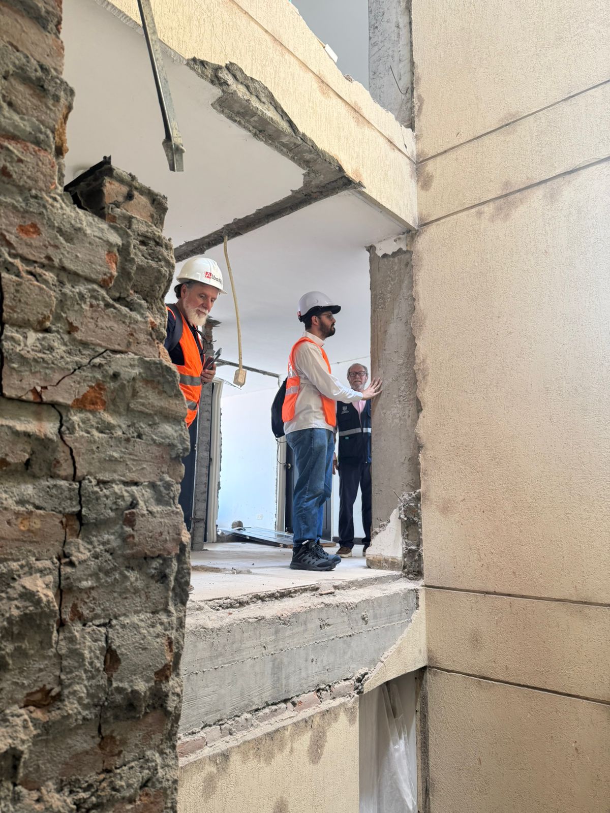 Tras la atención de las necesidades básicas de la población, la ayuda de Acesco se centró en la reconstrucción de las zonas afectadas.