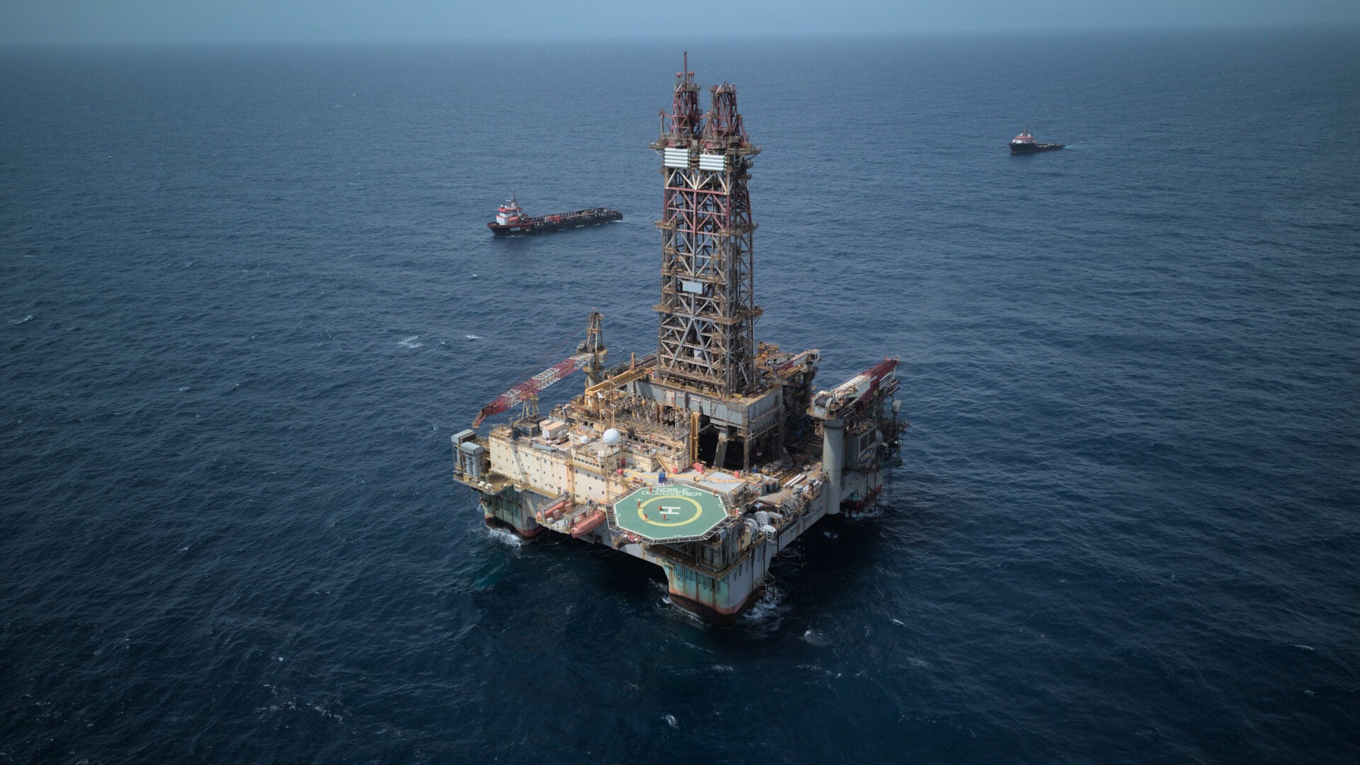 Plataforma Costa Afuera, Ecopetrol y Petrobras