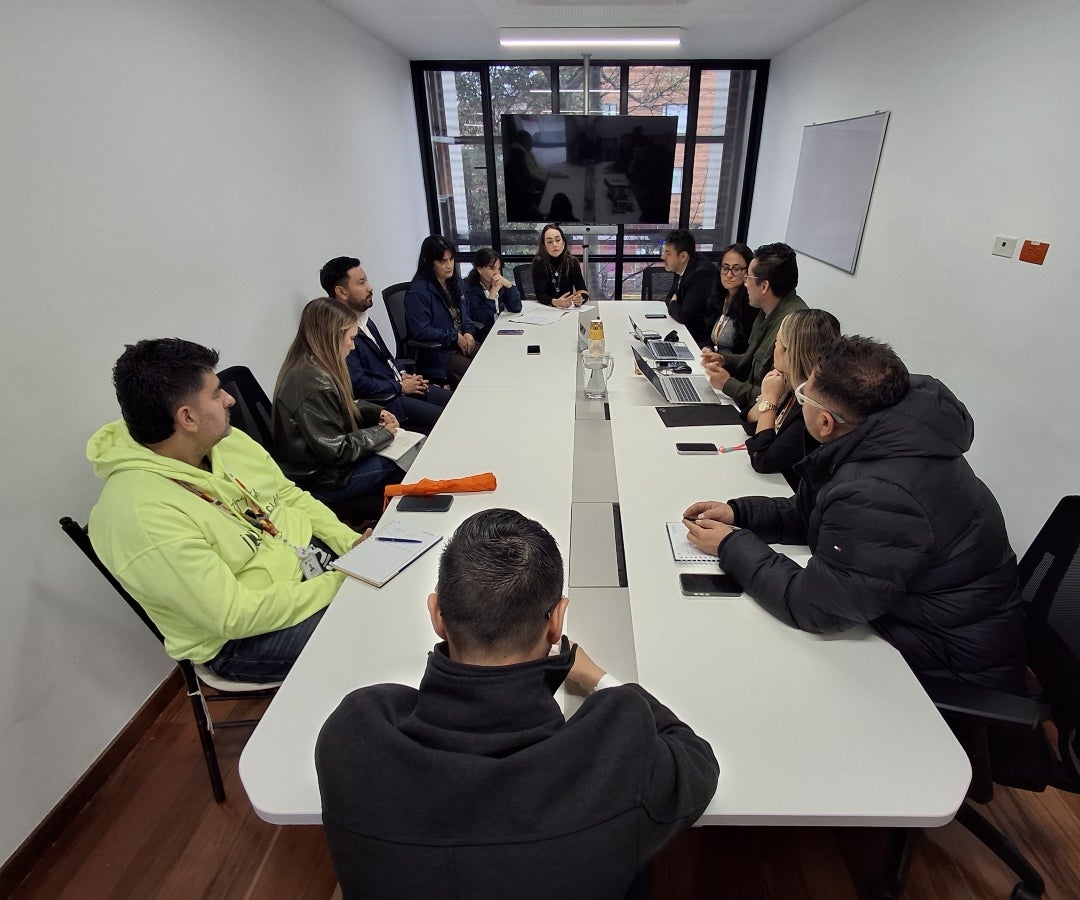 Contraloría de Bogotá verifica contrato de lavado de camionetas del Concejo