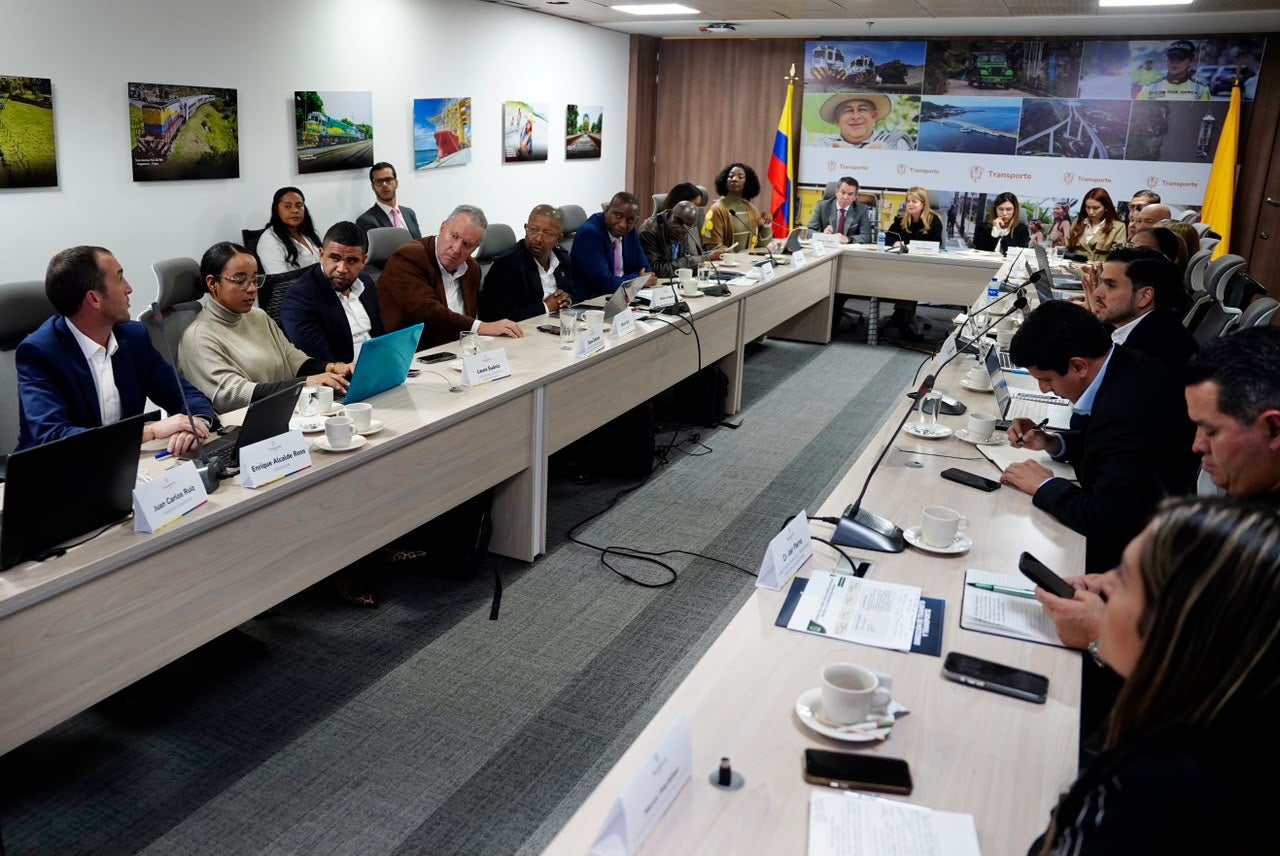 Mesa de Trabajo entre la Alcaldía de Buenaventura y el Ministerio de Transporte