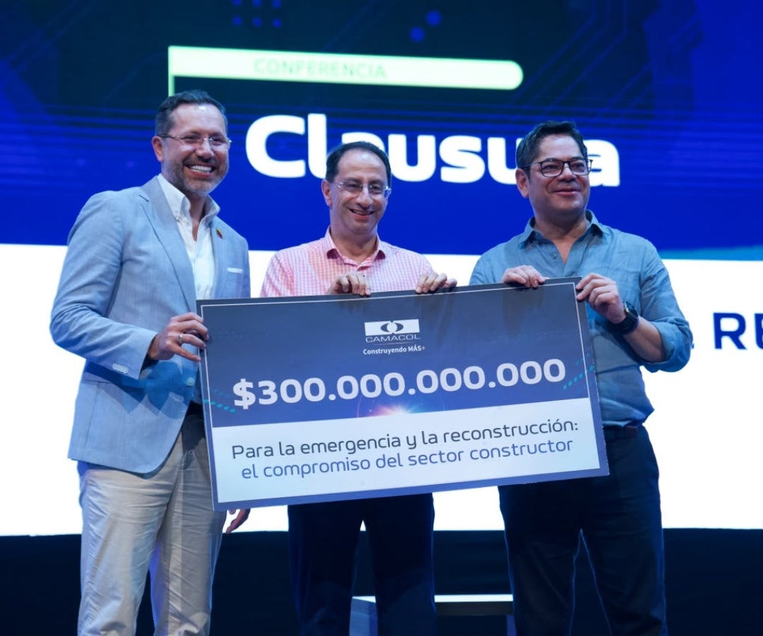 Empresarios destinaron $300.000 millones para la reconstrucción
