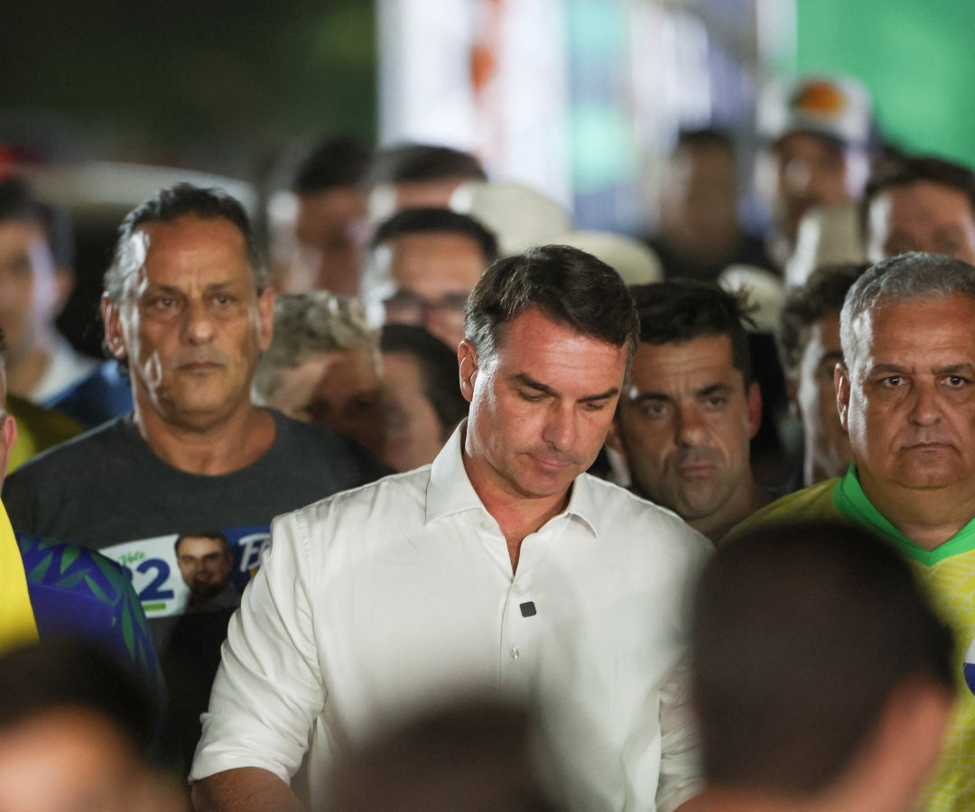 Bolsonaro viajó a Ecuador luego de haber cruzado la frontera argentina