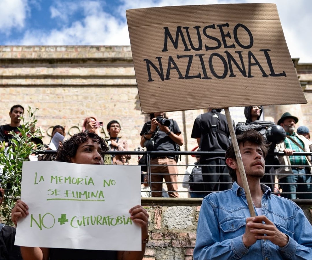 Juez ordenó a MinCultura y al Museo Nacional reinstalar obras desmontadas